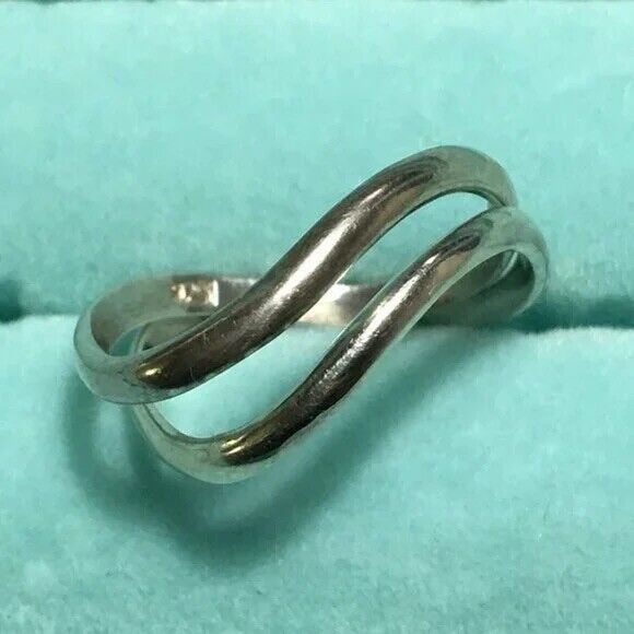 Sterling Silver Ring Set Wave Band Rings Size 7 Stacking Matching Couples Rings - Picture 6 of 9